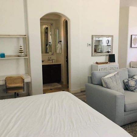 Beautiful Private Casita/Guesthouse W/ Kitchen, Access To Pool/Spa Goodyear Exteriör bild